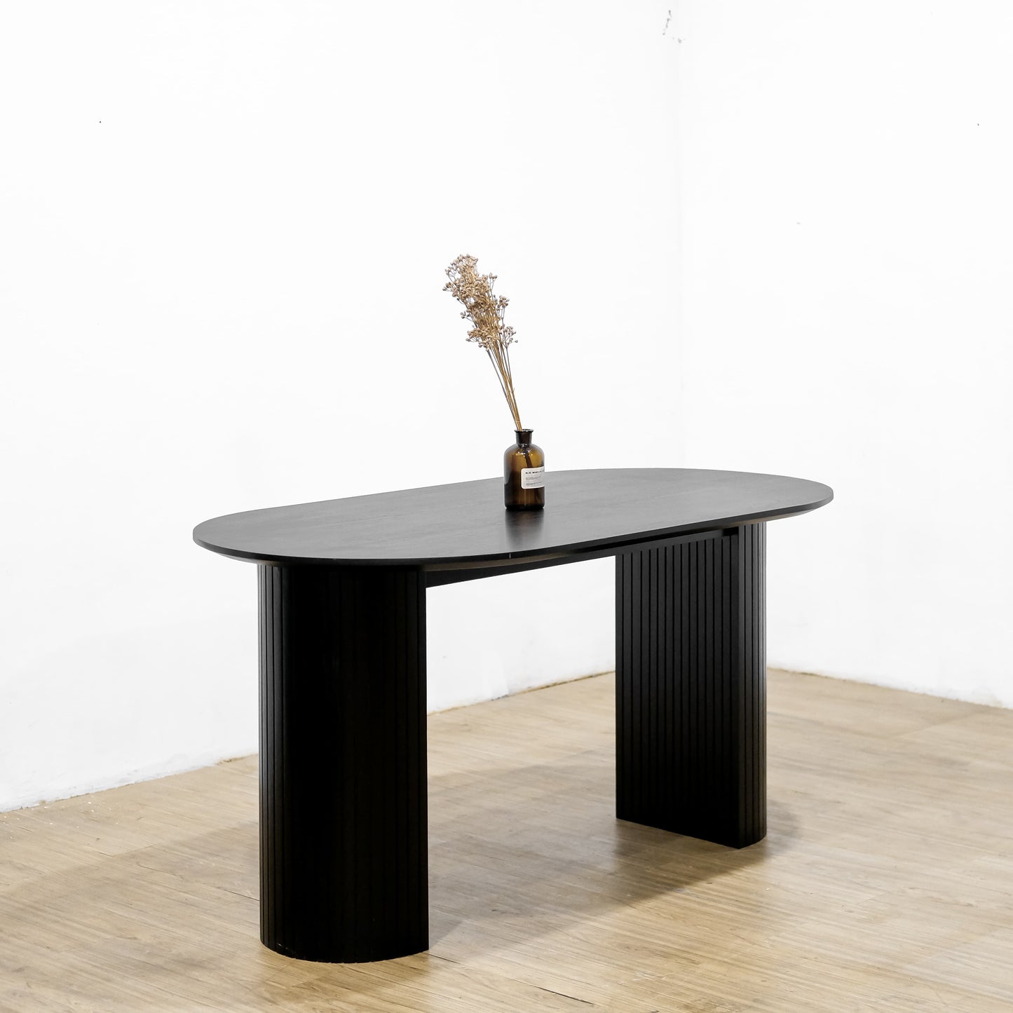 Harmony Noir Teak Table