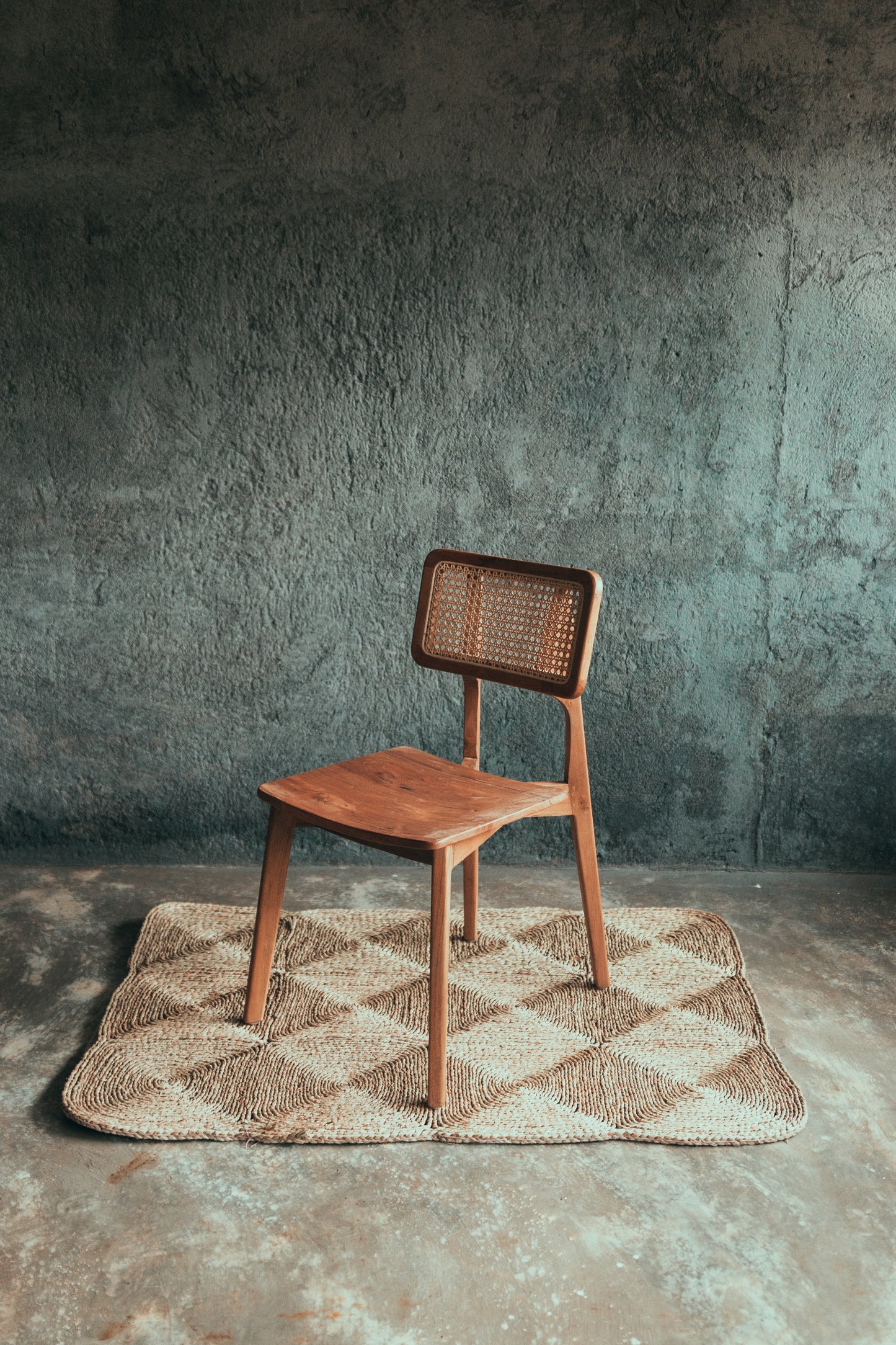 Otega Chair